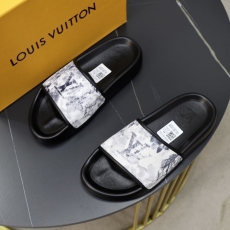 Louis Vuitton Slippers